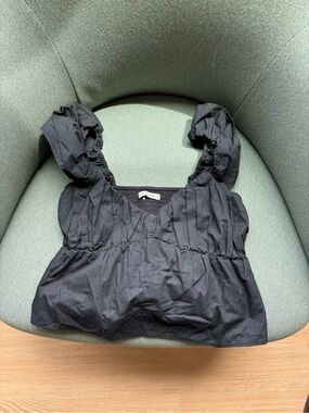 Abercrombie & Fitch Black Puff Sleeve Top